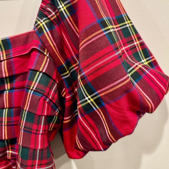 Francesca’s Collections Nicole Plaid Puff Sleeve Pleated Holiday Blouse NWT - Picture 6 of 15